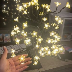 Blossom desk lamp